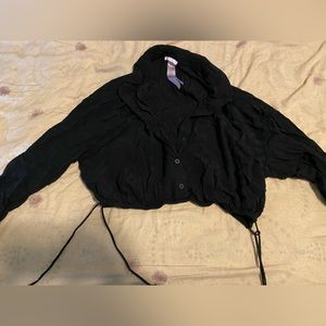 Savage X Fenty Black Cropped Button Up 🖤🦄